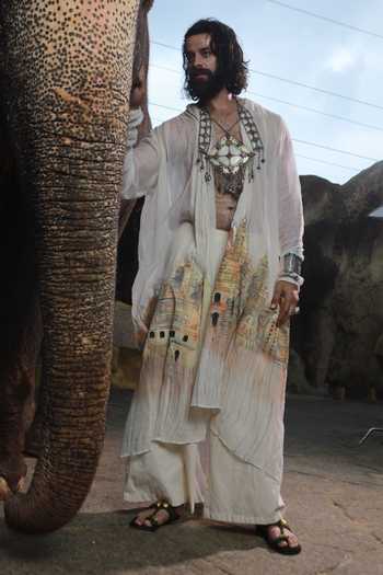 ASHNA VASWANI Hand Painted Shrug & Kurta Set 