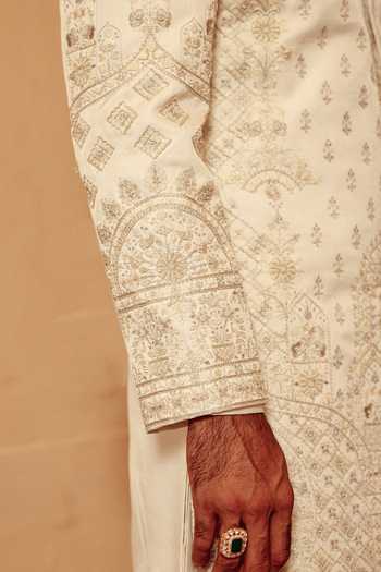 Buy AMIT BEHKI Ivory Silk, Polyester Hand Embroidery Raw Achkan Set Buy_AMIT BEHKI_Ivory Silk, Polyester Hand Embroidery Raw Achkan Set