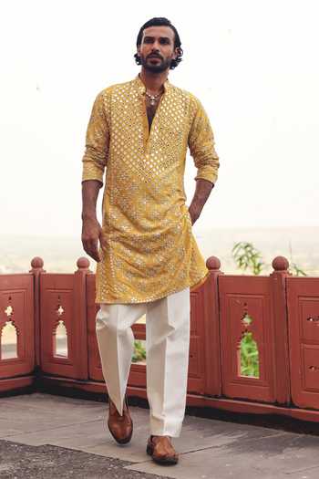 Buy_AMIT BEHKI_Yellow Silk Mirror Work Kurta Set 