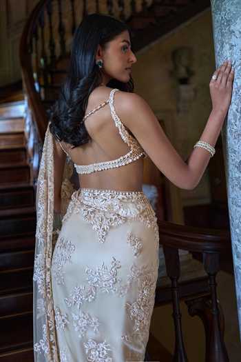 Seema Gujral Thread Work Saree With Blouse 
