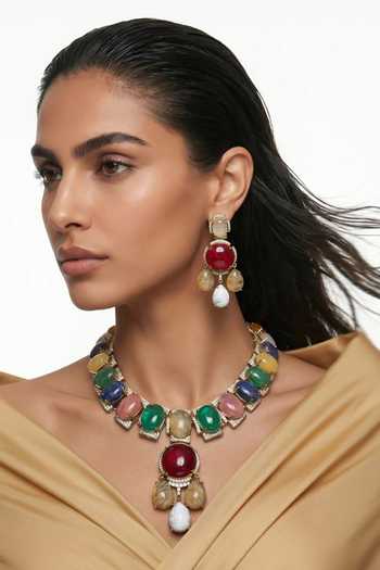 PRERTO Alma Stone Studded Necklace Set 