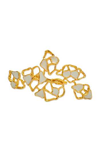 Dhwani Bansal Jewellery White Gaia Textured Pattern Brooch Online at Aza Fashions Dhwani Bansal Jewellery_White Gaia Textured Pattern Brooch _Online_at_Aza_Fashions