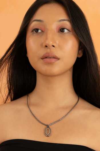 Dhwani Bansal Jewellery Syra Chain Pendant Necklace 