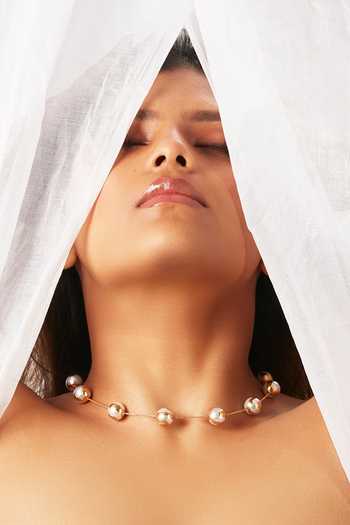 Dhwani Bansal Jewellery Selene Baroque Shell Pearl Necklace 