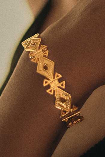 Dhwani Bansal Jewellery Safa Cutwork Bracelet 