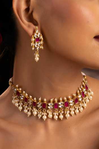 Buy Swabhimann Pink Polki Jadau Choker Set Online at Aza Fashions Buy_Swabhimann_Pink Polki Jadau Choker Set _Online_at_Aza_Fashions