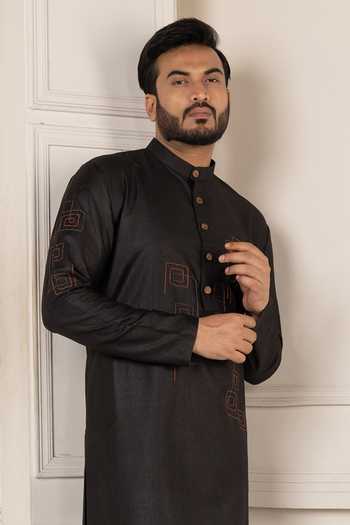POONAM KASERA_Black Silk, Dupion Aari Embroidered Kurta Set _Online_at_Aza_Fashions