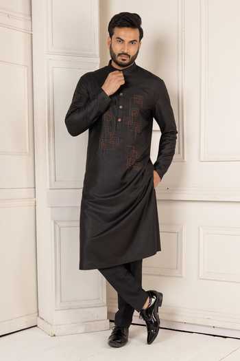 POONAM KASERA Aari Embroidered Kurta Set 