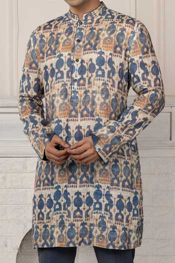 Shop_POONAM KASERA_Blue Linen Printed Kurta And Pant Set 