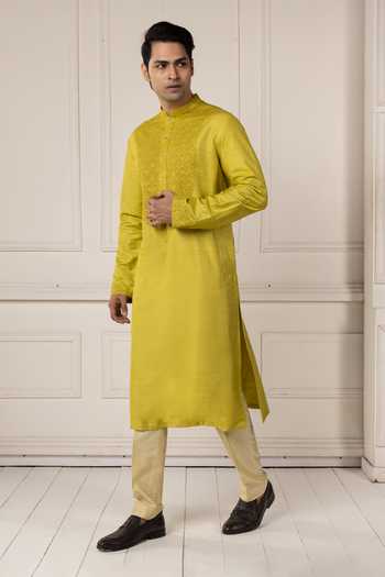 POONAM KASERA Green Silk, Dupion Moss Embroidered Kurta Set at Aza Fashions POONAM KASERA_Green Silk, Dupion Moss Embroidered Kurta Set _at_Aza_Fashions