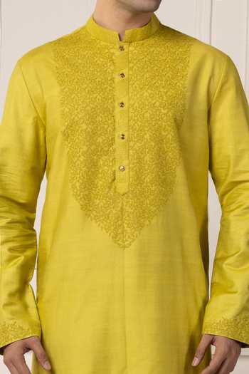Buy POONAM KASERA Green Silk, Dupion Moss Embroidered Kurta Set Buy_POONAM KASERA_Green Silk, Dupion Moss Embroidered Kurta Set
