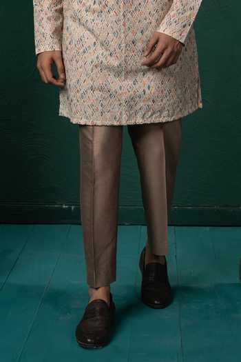 Buy_POONAM KASERA_Beige Linen Geometric Woven Kurta Set _Online_at_Aza_Fashions
