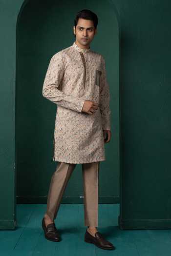 Shop_POONAM KASERA_Beige Linen Geometric Woven Kurta Set _Online_at_Aza_Fashions