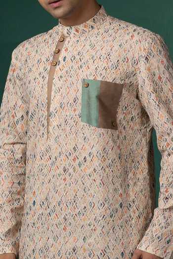 Buy_POONAM KASERA_Beige Linen Geometric Woven Kurta Set 