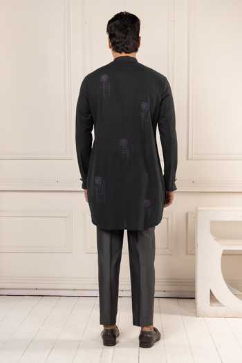 POONAM KASERA Embroidered Kurta Set 