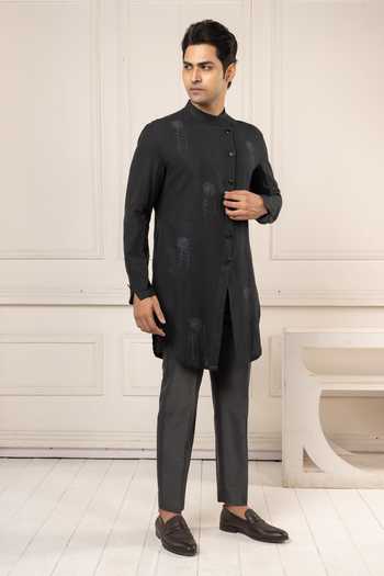 Buy POONAM KASERA Black Silk Embroidered Kurta Set Online at Aza Fashions Buy_POONAM KASERA_Black Silk Embroidered Kurta Set _Online_at_Aza_Fashions