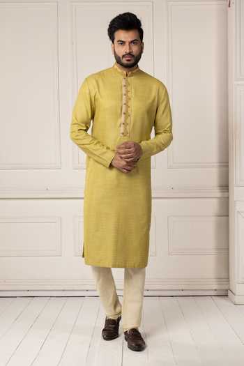 POONAM KASERA Green Silk, Dupion Kashmiri Embroidered Kurta Set Online at Aza Fashions POONAM KASERA_Green Silk, Dupion Kashmiri Embroidered Kurta Set _Online_at_Aza_Fashions