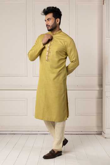 Buy POONAM KASERA Green Silk, Dupion Kashmiri Embroidered Kurta Set Buy_POONAM KASERA_Green Silk, Dupion Kashmiri Embroidered Kurta Set