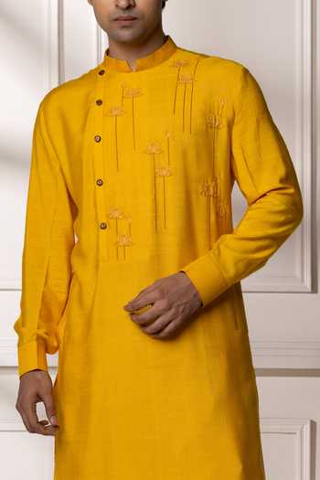 Shop POONAM KASERA Yellow Silk, Dupion Hand Painted Pathani Kurta Set Online at Aza Fashions Shop_POONAM KASERA_Yellow Silk, Dupion Hand Painted Pathani Kurta Set _Online_at_Aza_Fashions