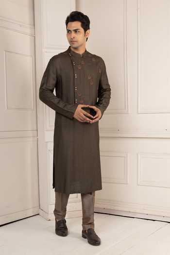 POONAM KASERA Lotus Motif Kurta Set 