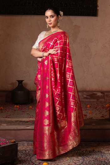 Shop Zal From Benaras Pink Silk Ghatchola Handloom Saree With Unstitched Blouse Fabric Online at Aza Fashions Shop_Zal From Benaras_Pink Silk Ghatchola Handloom Saree With Unstitched Blouse Fabric _Online_at_Aza_Fashions