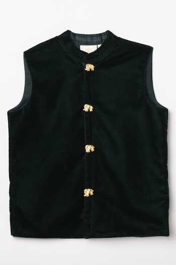 Byb Premium Green Velvet Dark Sleeveless Bundi at Aza Fashions Byb Premium_Green Velvet Dark Sleeveless Bundi _at_Aza_Fashions