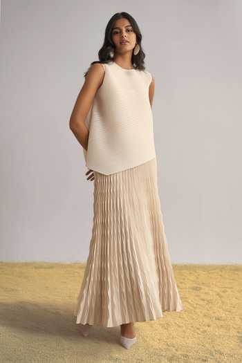 Dash And Dot Pink Polyester Irregular Pleated Maxi Skirt Online at Aza Fashions Dash And Dot_Pink Polyester Irregular Pleated Maxi Skirt _Online_at_Aza_Fashions