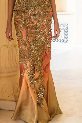 Moledro Coral Georgette, Net Sweetheart Neck Solara Embroidered Skirt Set at Aza Fashions Moledro_Coral Georgette, Net Sweetheart Neck Solara Embroidered Skirt Set _at_Aza_Fashions