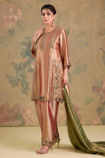 Studio A Peach Tissue Round Neck, Yes Sequin Work Kurta Set Online at Aza Fashions Studio A_Peach Tissue Round Neck, Yes Sequin Work Kurta Set _Online_at_Aza_Fashions