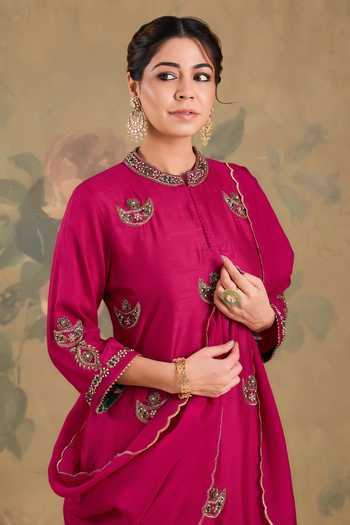 Buy_Studio A_Magenta Silk Mandarin Collar, Yes Embroidered Kurta Set _Online_at_Aza_Fashions