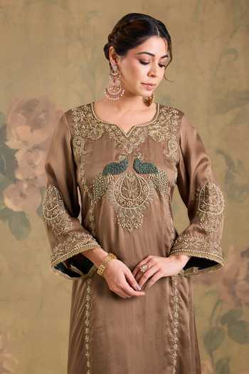 Buy Studio A Brown Organza, Satin V-neck, Yes Thread Work Kurta And Salwar Set Online at Aza Fashions Buy_Studio A_Brown Organza, Satin V-neck, Yes Thread Work Kurta And Salwar Set _Online_at_Aza_Fashions
