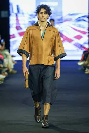 Dhruv Vaish Contrast Linen T Shirt & Shorts Set 
