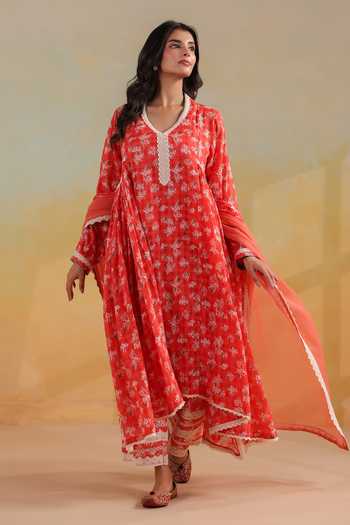 Anshu Wadhwa_Orange Cotton V-neck, Yes Printed Gathered Kurta And Pant Set _Online_at_Aza_Fashions