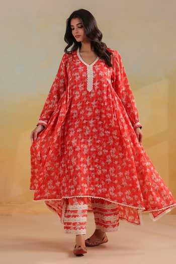 Buy_Anshu Wadhwa_Orange Cotton V-neck, Yes Printed Gathered Kurta And Pant Set _Online_at_Aza_Fashions