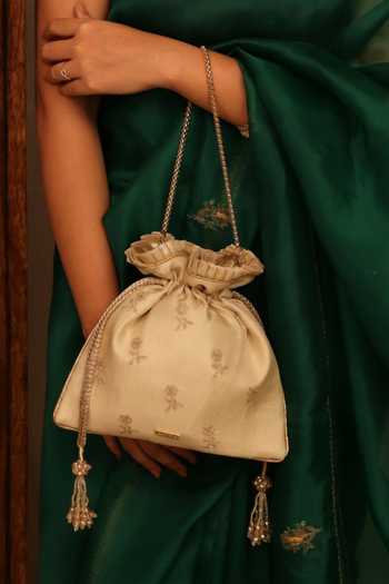 Amyra Arohi Embroidered Potli 