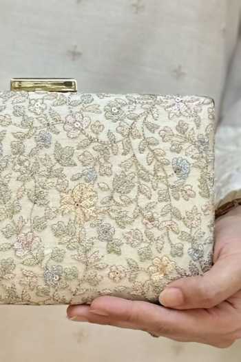 Amyra Gold Avril Embroidered Sleek Clutch Online at Aza Fashions Amyra_Gold Avril Embroidered Sleek Clutch _Online_at_Aza_Fashions