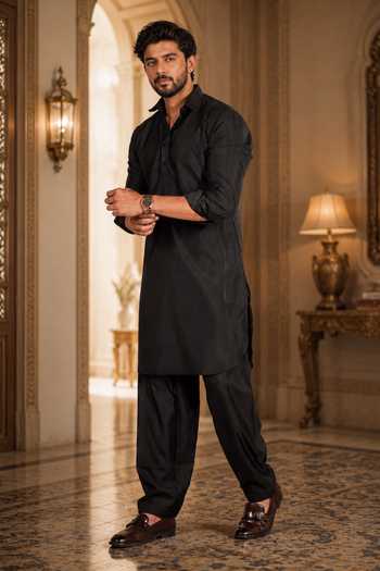 Buy Jhambthreads Black Cotton Satin Solid Plain Kurta And Salwar Set Online at Aza Fashions Buy_Jhambthreads_Black Cotton Satin Solid Plain Kurta And Salwar Set _Online_at_Aza_Fashions