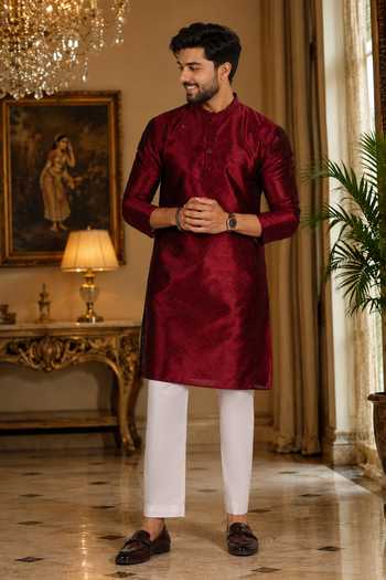 Buy_Jhambthreads_Maroon Silk Woven Plain Kurta And Pant Set _Online_at_Aza_Fashions
