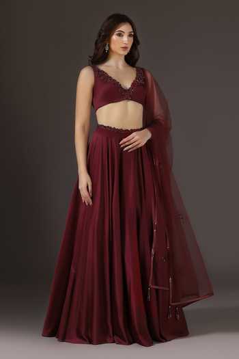 Pooja Peshoria Wine Crepe, Satin, Net, Polyester V-neck Placement Embroidered Lehenga Set at Aza Fashions Pooja Peshoria_Wine Crepe, Satin, Net, Polyester V-neck Placement Embroidered Lehenga Set _at_Aza_Fashions