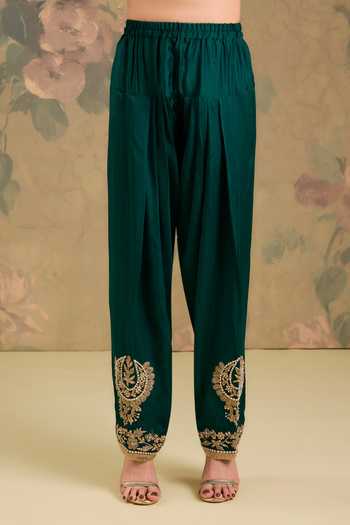 Shop Studio A Brown Organza, Satin V-neck, Yes Thread Work Kurta And Salwar Set Online at Aza Fashions Shop_Studio A_Brown Organza, Satin V-neck, Yes Thread Work Kurta And Salwar Set _Online_at_Aza_Fashions
