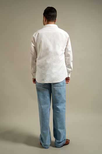 Gargee Designers White Textured Resort Collar Shirt