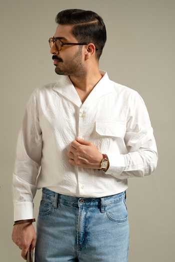Gargee Designers White Textured Resort Collar Shirt