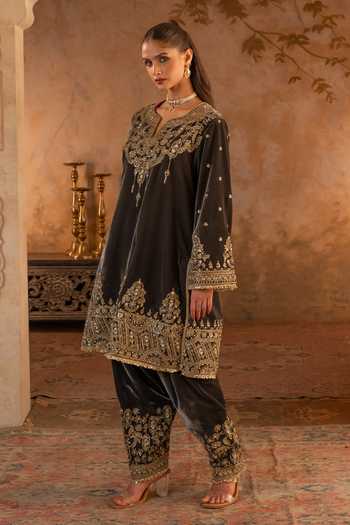 Buy ANGAD SINGH Grey Net, Velvet Split V-neck Embroidered Kurta Set Online at Aza Fashions Buy_ANGAD SINGH_Grey Net, Velvet Split V-neck Embroidered Kurta Set _Online_at_Aza_Fashions