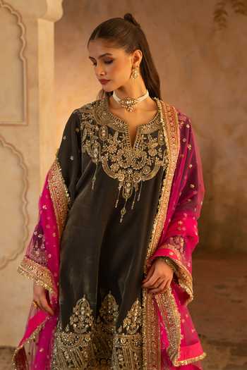 ANGAD SINGH Grey Net, Velvet Split V-neck Embroidered Kurta Set at Aza Fashions ANGAD SINGH_Grey Net, Velvet Split V-neck Embroidered Kurta Set _at_Aza_Fashions