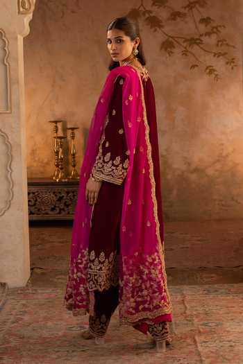 ANGAD SINGH Maroon Net, Velvet Round Neck, Yes Embroidered Kurta Set at Aza Fashions ANGAD SINGH_Maroon Net, Velvet Round Neck, Yes Embroidered Kurta Set _at_Aza_Fashions