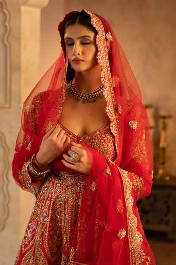 Shop ANGAD SINGH Red Silk, Net V-neck Raw Embroidered Anarkali With Dupatta Shop_ANGAD SINGH_Red Silk, Net V-neck Raw Embroidered Anarkali With Dupatta