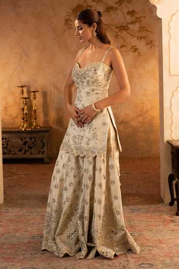 Shop ANGAD SINGH Gold Net, Tissue Sweetheart Neck, Yes Embroidered Kurta Sharara Set Online at Aza Fashions Shop_ANGAD SINGH_Gold Net, Tissue Sweetheart Neck, Yes Embroidered Kurta Sharara Set _Online_at_Aza_Fashions