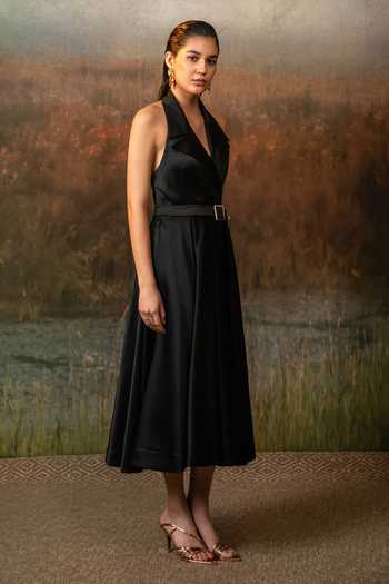 Buy Raison D'Etre Atelier Black Satin V-, Halter Valencia Pleated Dress Online at Aza Fashions Buy_Raison D'Etre Atelier_Black Satin V-, Halter Valencia Pleated Dress _Online_at_Aza_Fashions