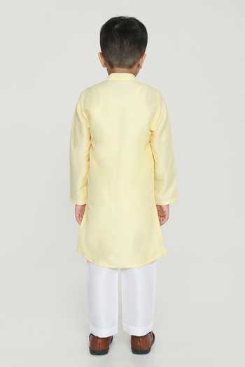 Label Kiaa Embroidered Kurta Set 