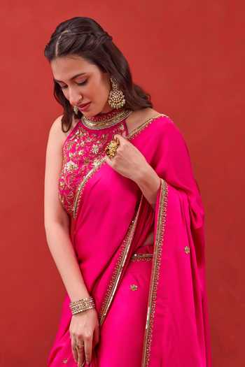Taro Fuchsia Silk Satin Halter Neck Kaashni Border Embroidered Saree With Blouse Online at Aza Fashions Taro_Fuchsia Silk Satin Halter Neck Kaashni Border Embroidered Saree With Blouse _Online_at_Aza_Fashions